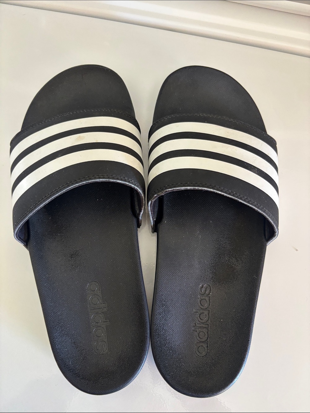 Adidas Adilette Black White 3 Stripe Slides Men’s Size 8 Well Worn